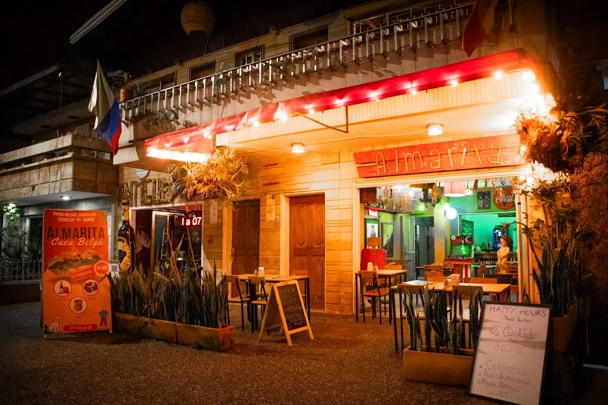 Casa Almarita Hostel Social Bar