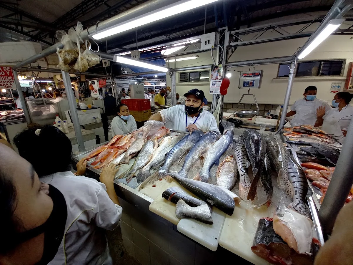 Centro Comercial del Pescado y la Cosecha