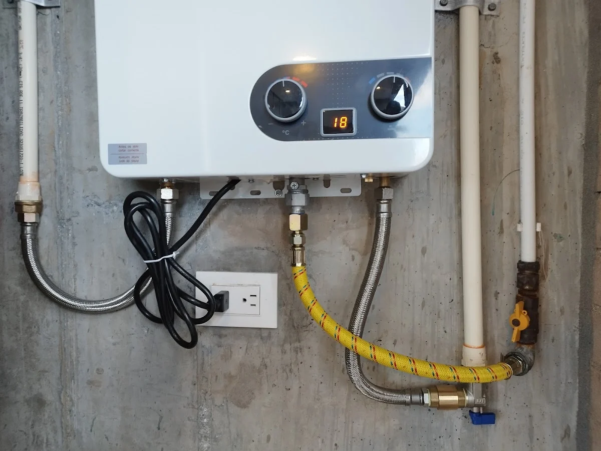 Digas Gasodomésticos Centro profesional de calentadores Bosch, Rheem y Rinnai