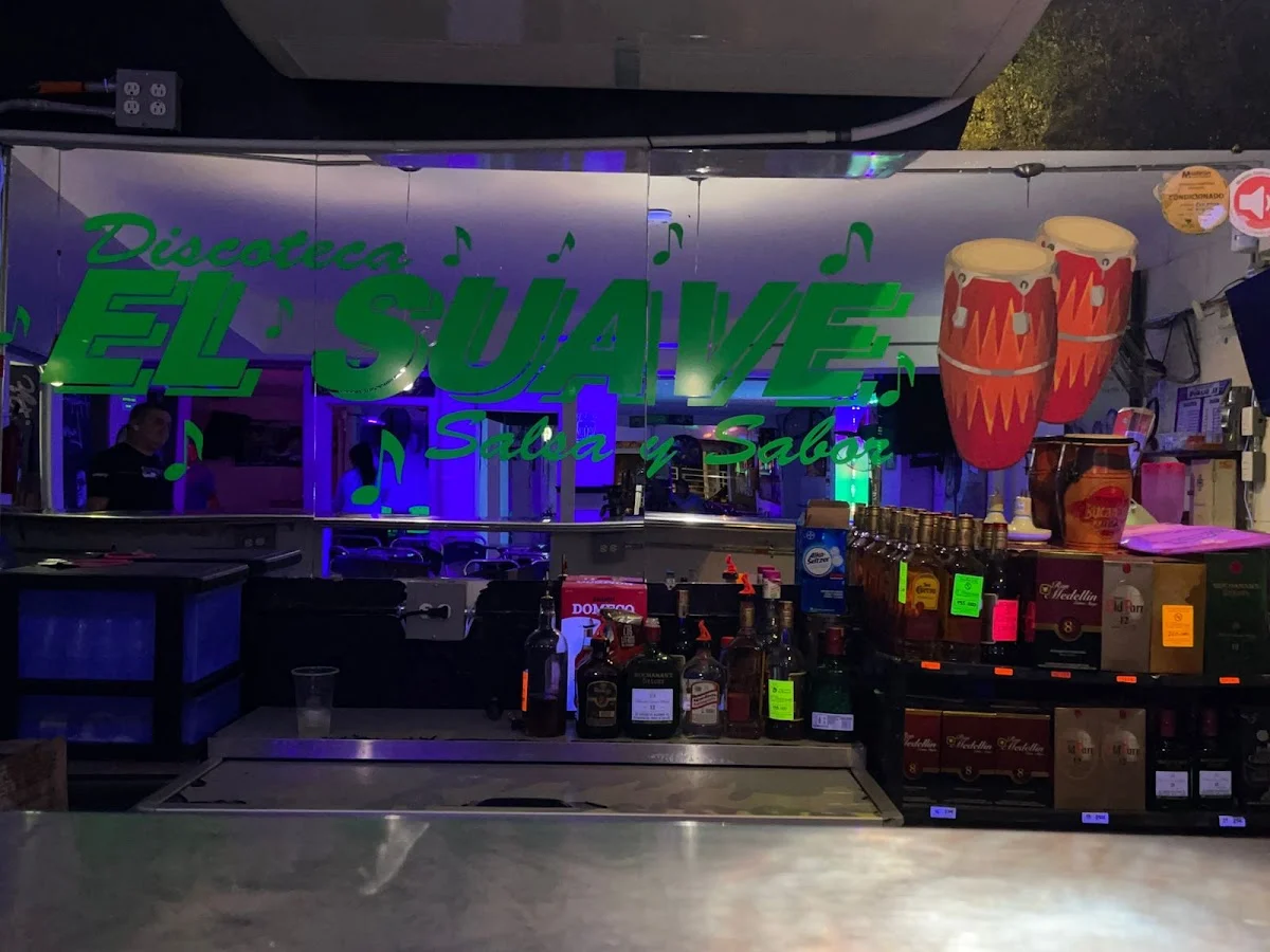 Discoteca El Suave (salsa & sabor)Disc