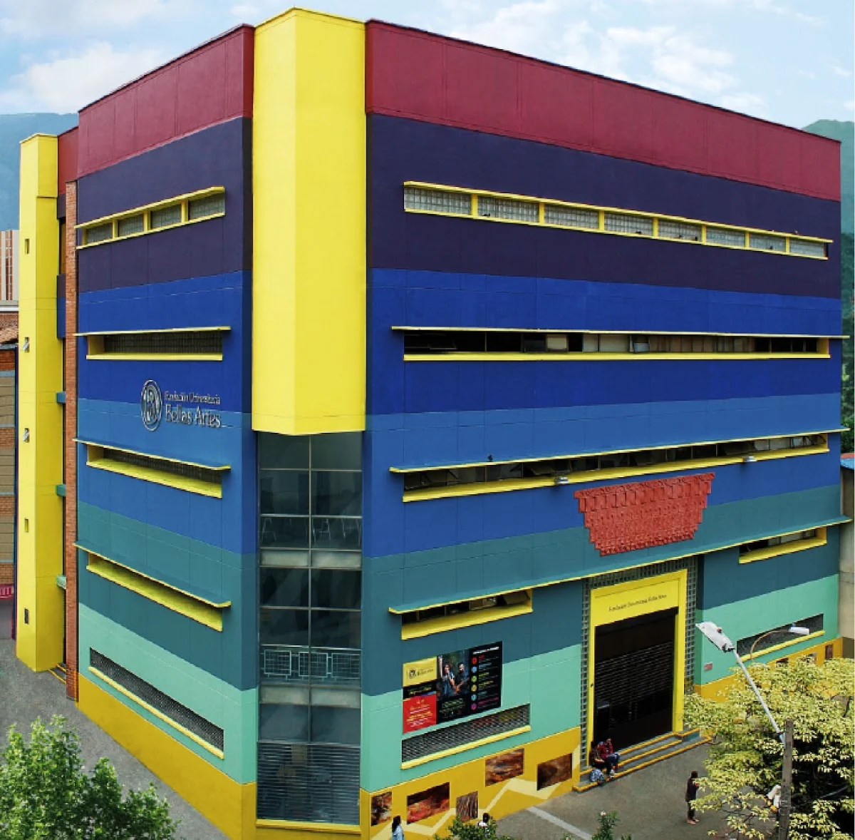 Fundación Universitaria Bellas Artes - Sede Ayacucho