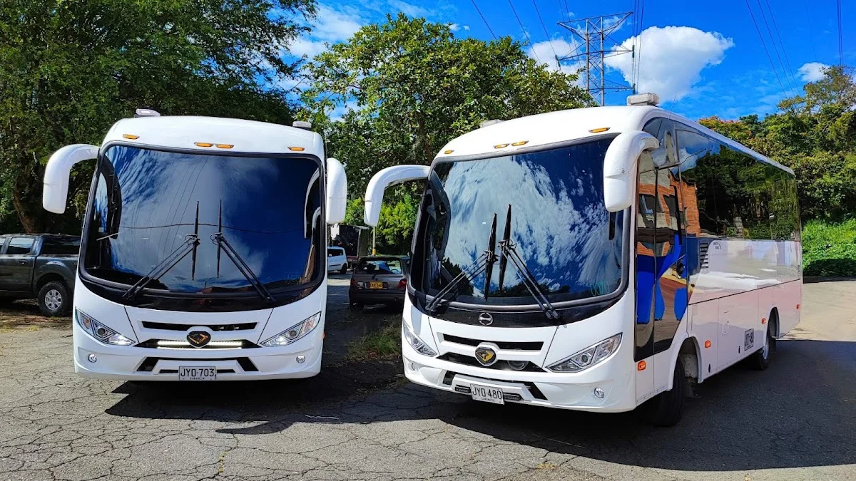 Global bus