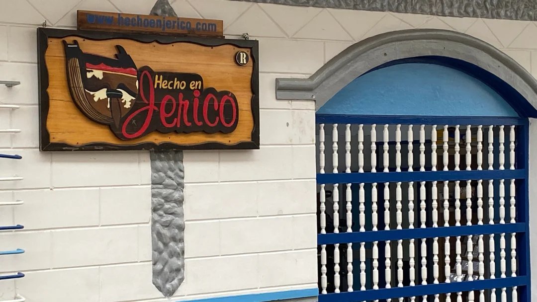 Hecho en Jericó Carrieles