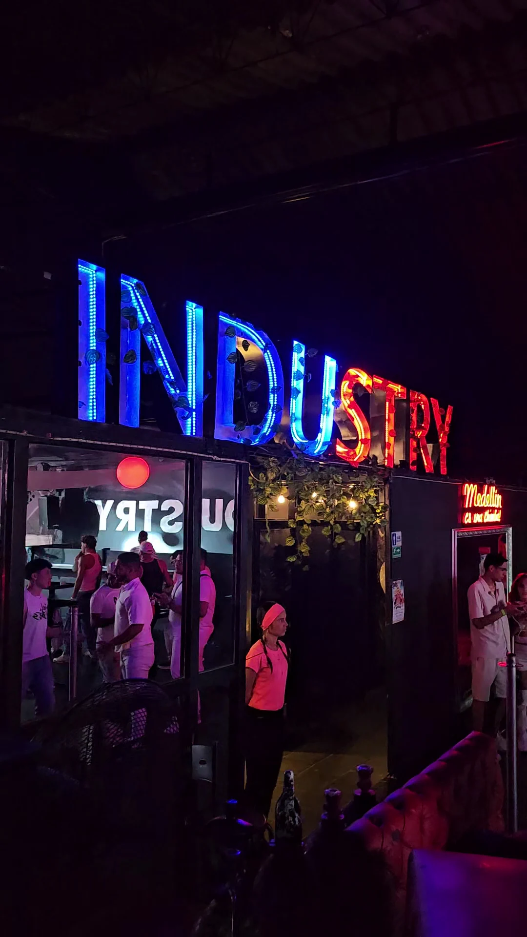 Industry Club Medellín - 3