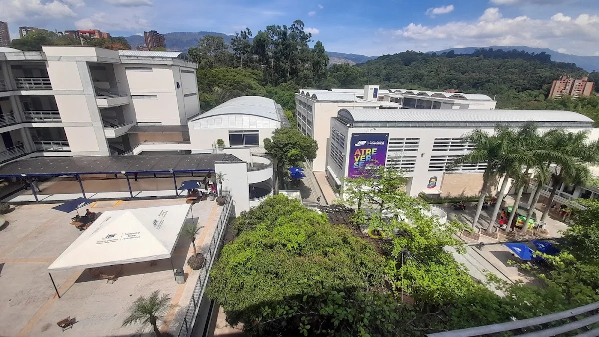 Institución Universitaria ITM - Campus Robledo