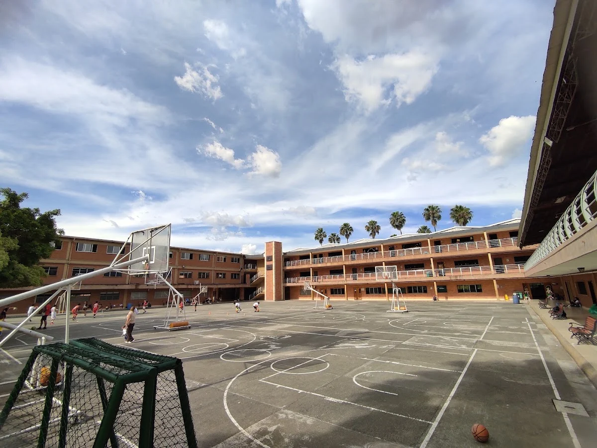 Instituto San Carlos