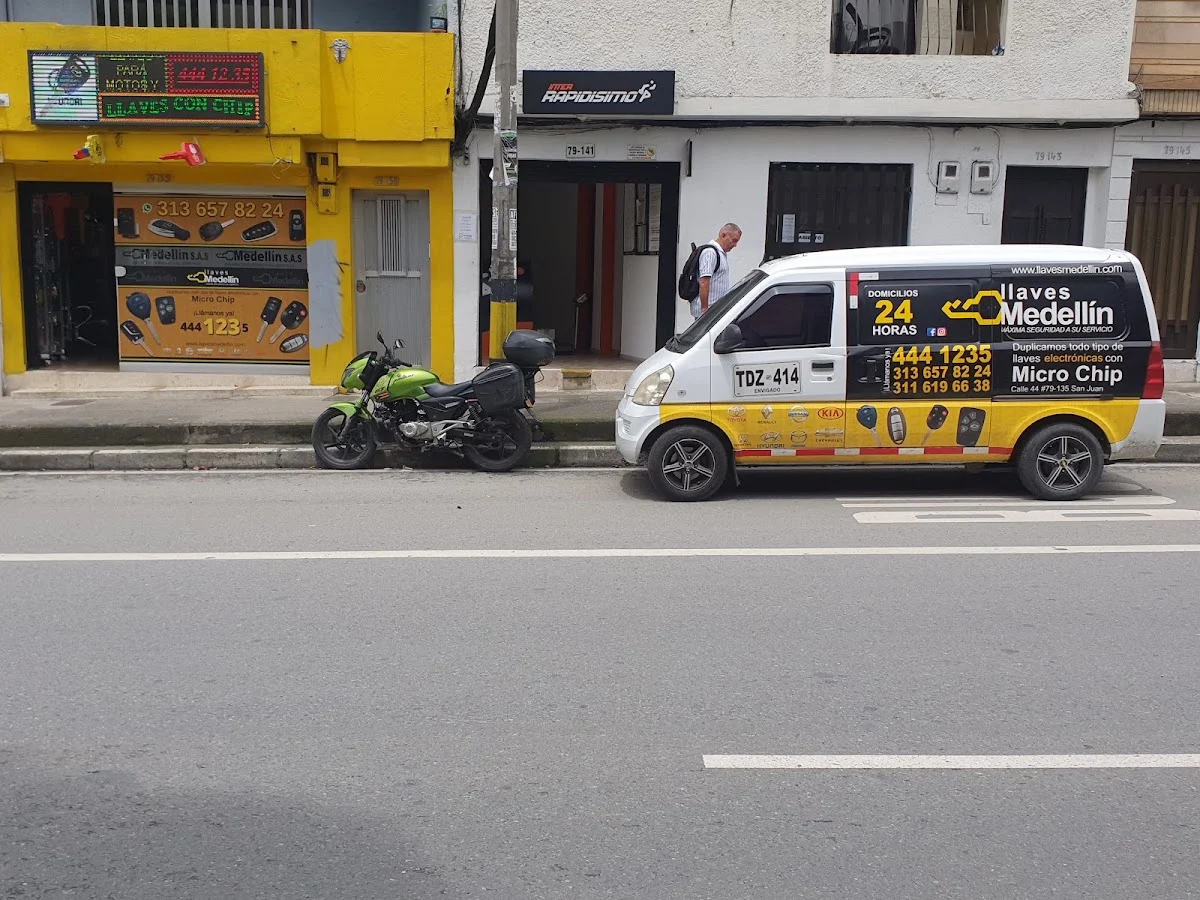 Llaves Medellín / Cerrajería en Medellín / Llaves con chip / Llaves Para Autos/Venta, Instalación y aperturas de cerraduras
