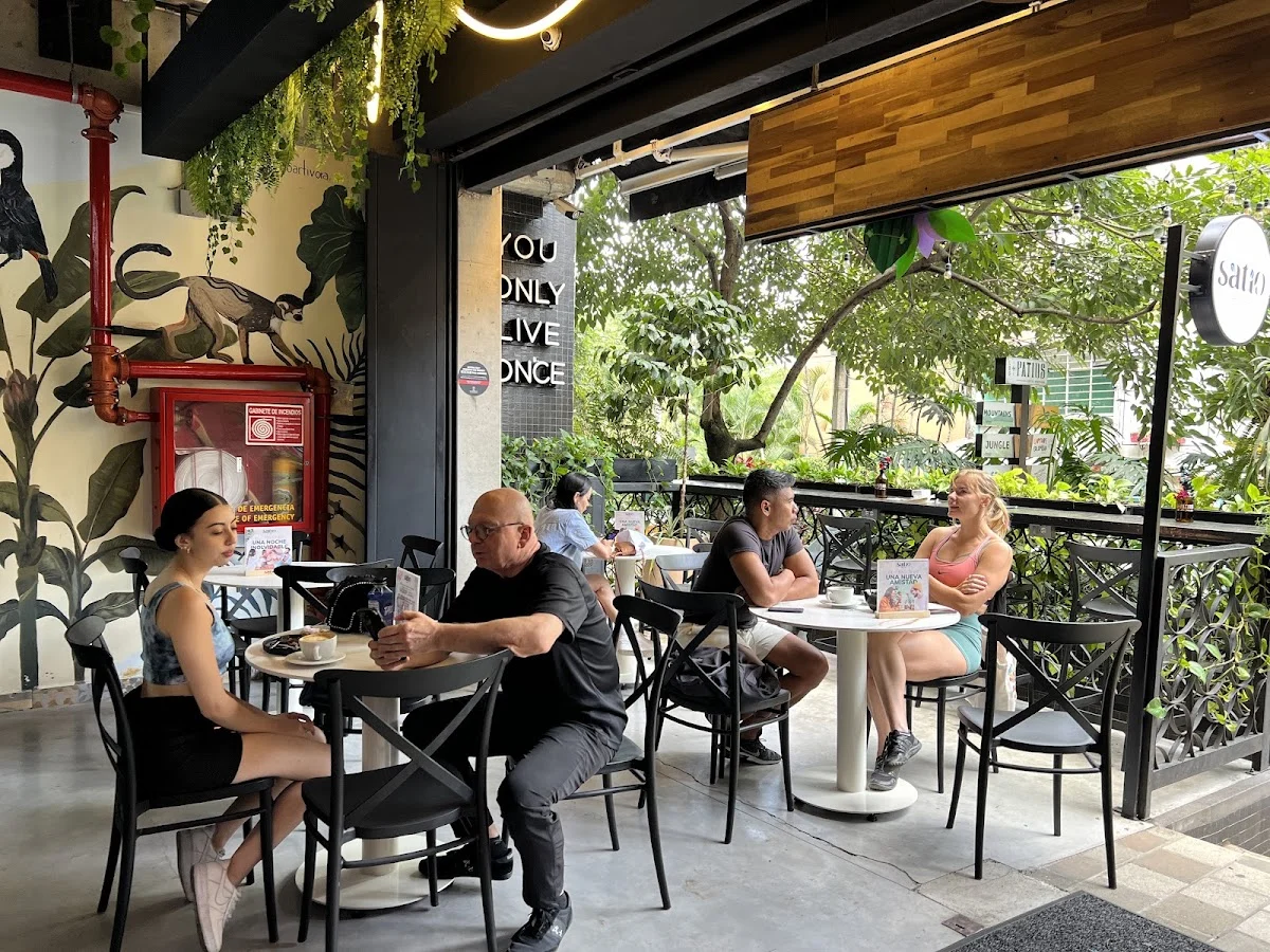 Los Patios Hostel Boutique - The Best Hostel Medellin - 8