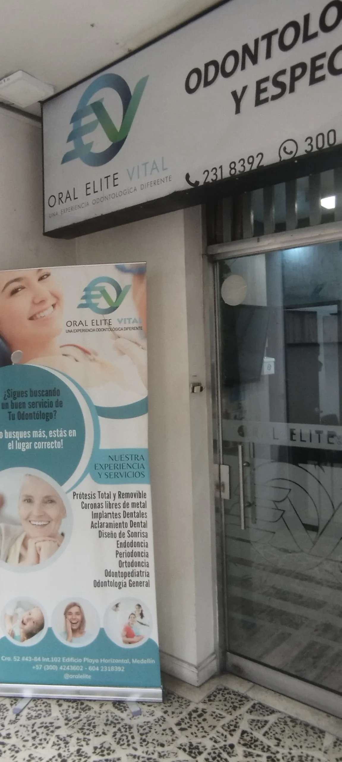 Oral Elite Consultorio Odontológico atendido por el Dr Alejandro Ramírez