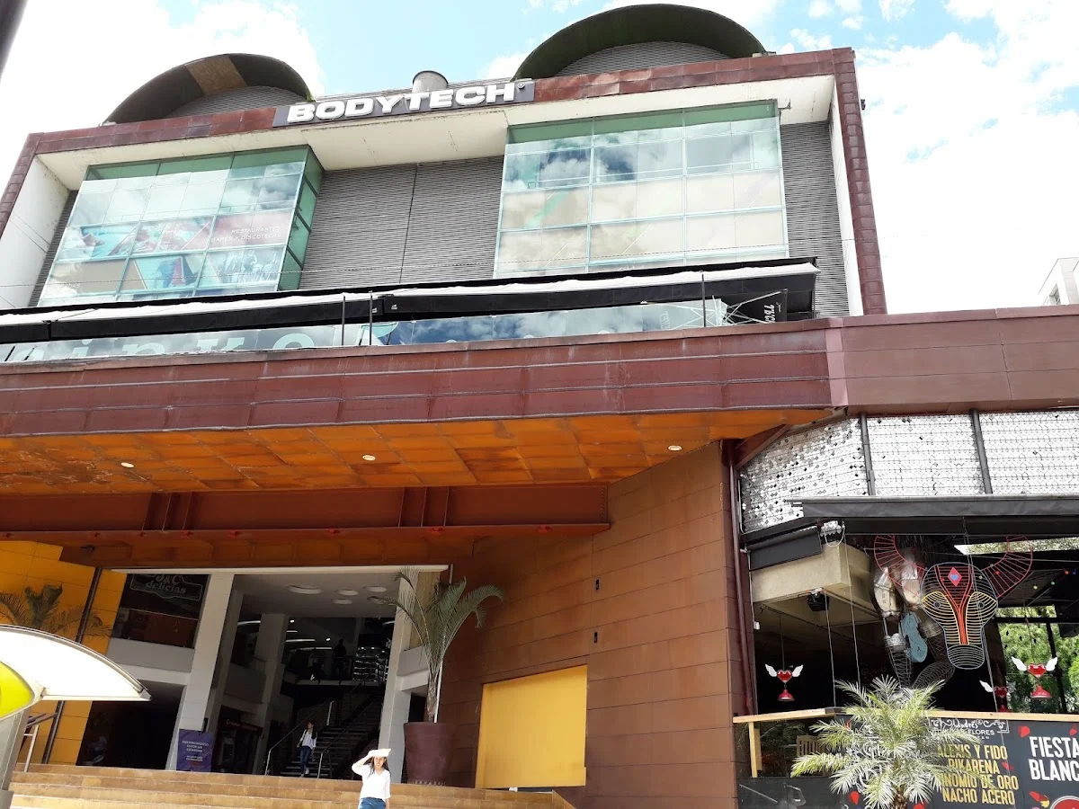 Panamericana Medellín El Poblado
