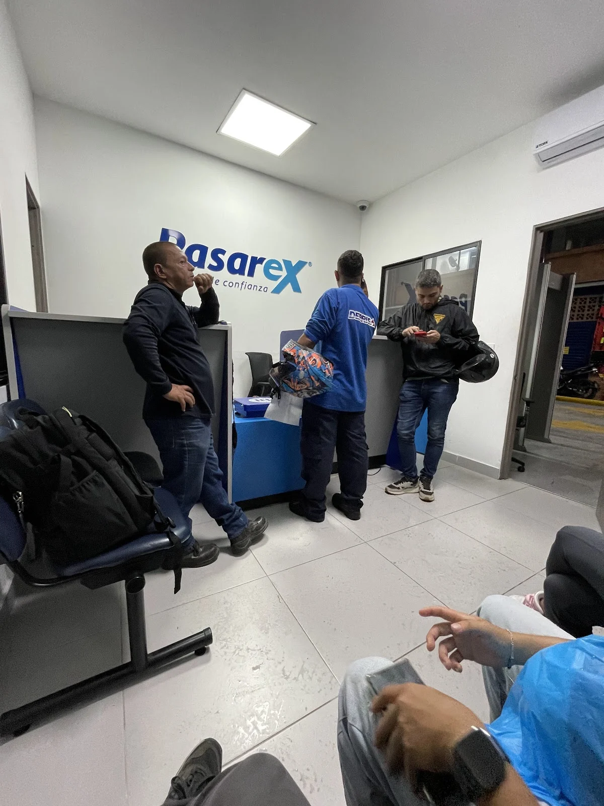 PasarEx - Oficina Principal (Medellín)