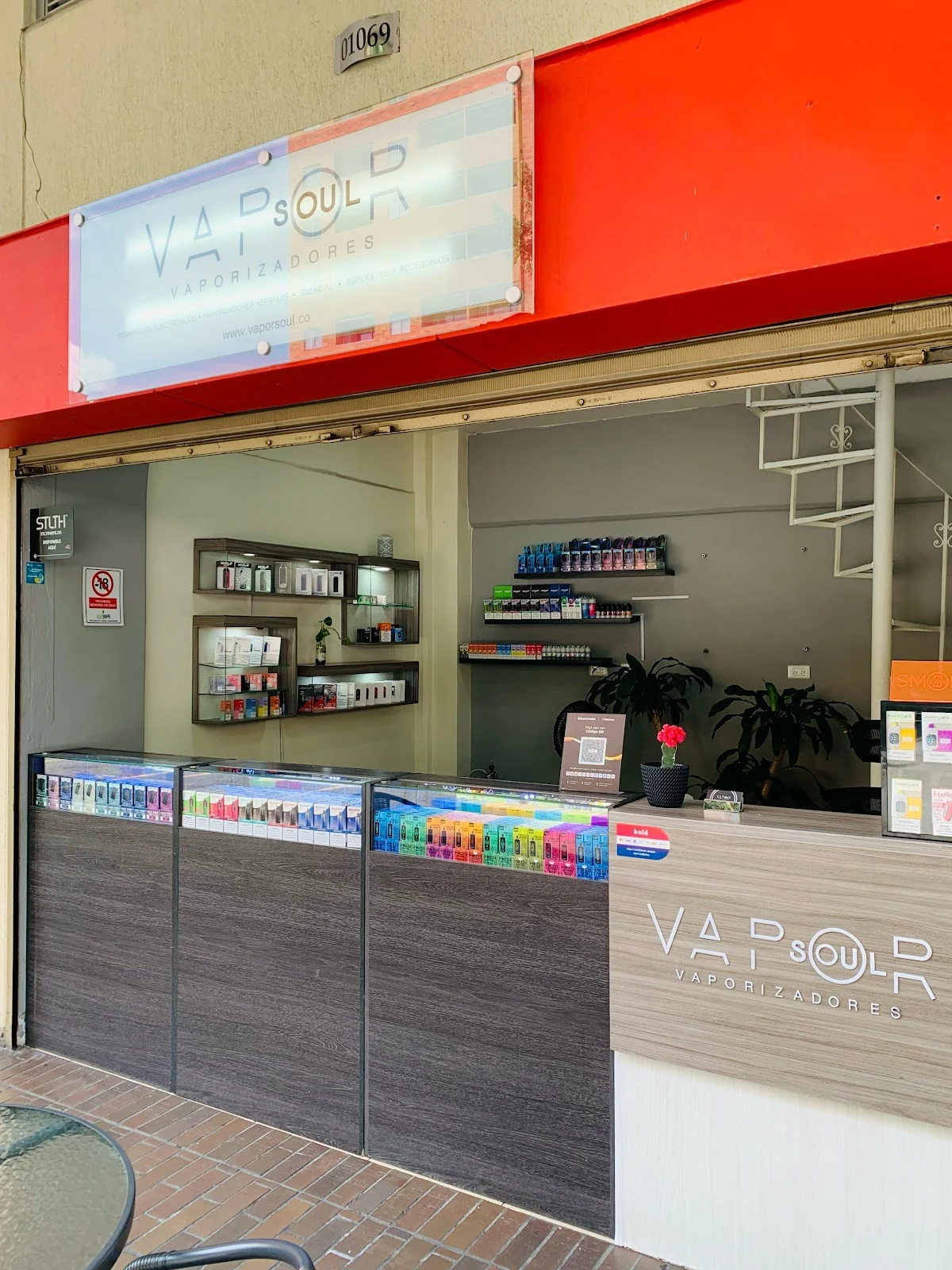 Vapor Soul | Vape Shop | Vapes Desechables | Esencias Para Vapear | Vaporizadores Herbales | Resistencias y Pods